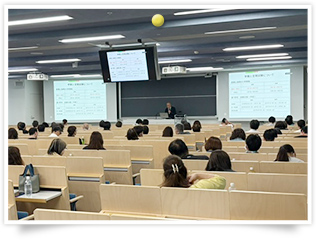 新入生父母等対象説明会2 新入生父母等対象説明会2